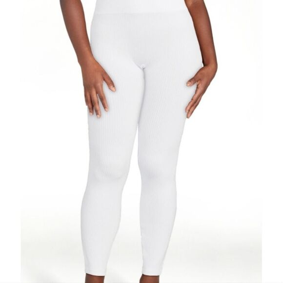 Warner's Women's Seamless Ribbed Leggings Size S/M - Picture 6 of 10